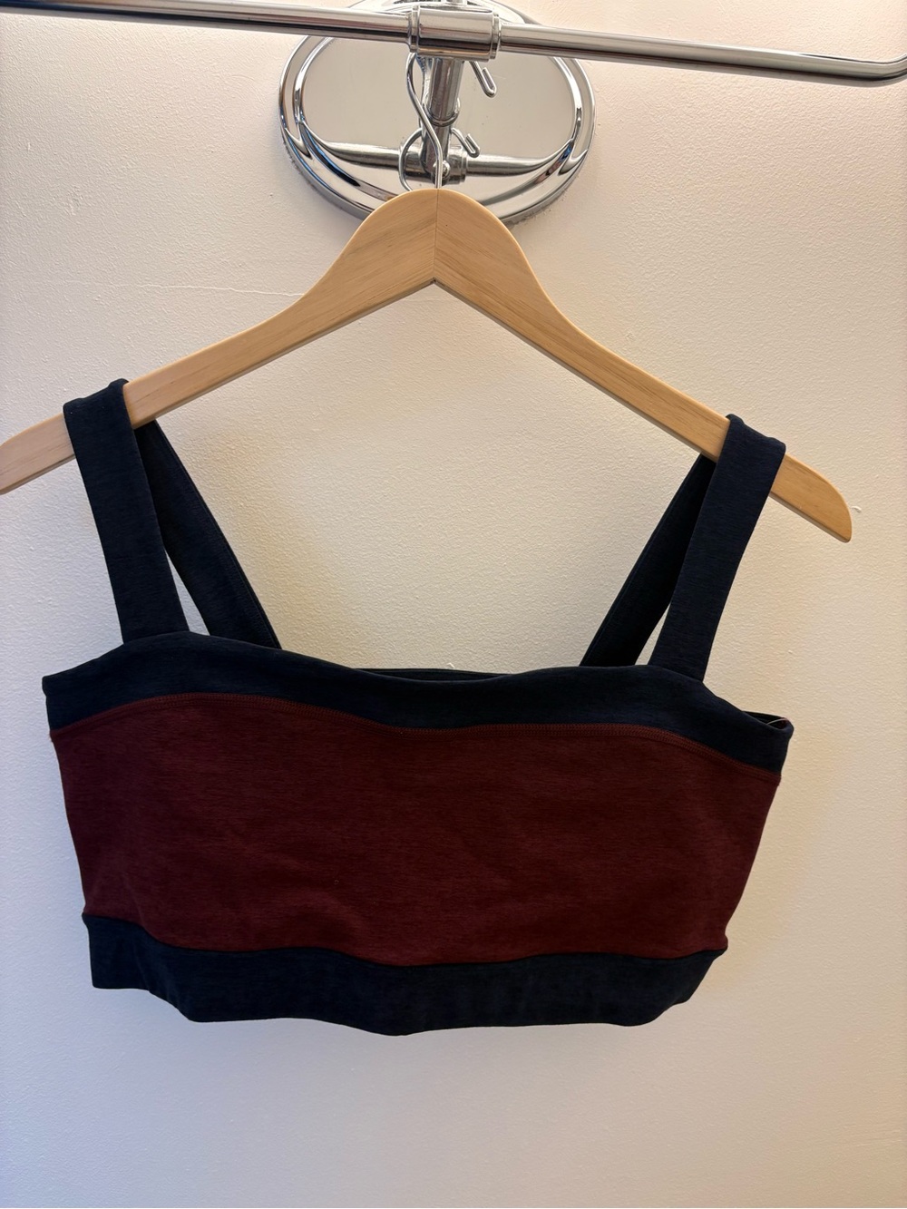Beyond Yoga Horizon Colorblock Bra in Midnight Burgundy and Navy